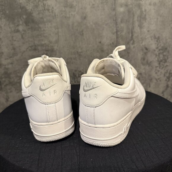 Nike Air Force 1 '07 - Men's size 15 - Picture 4 of 5